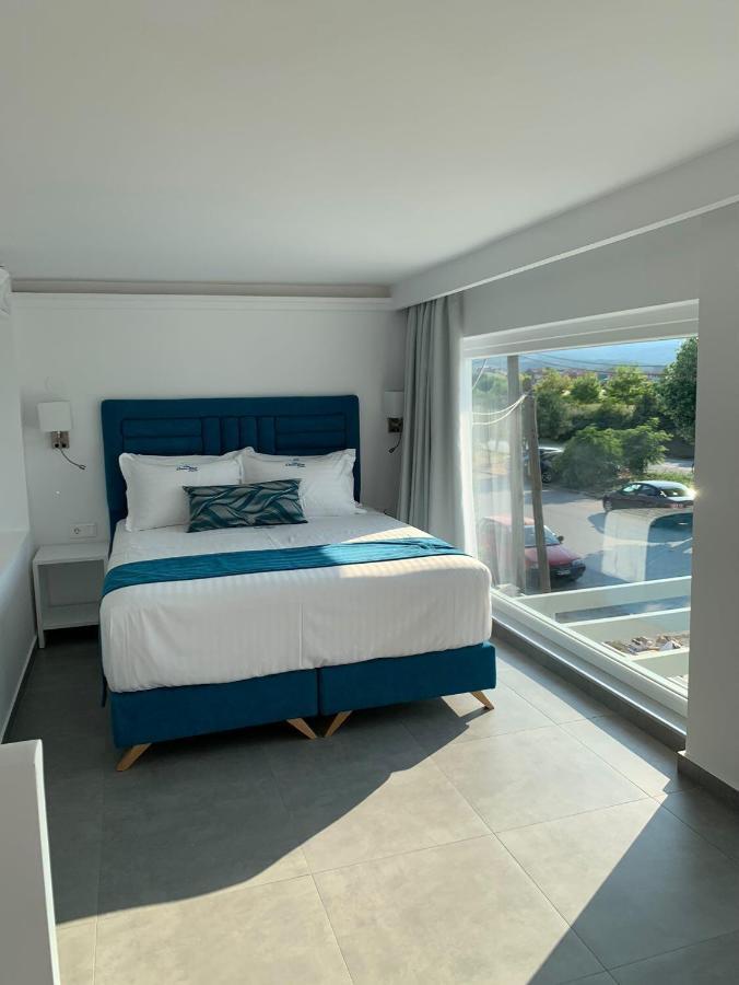 Ocean Blue Suites 伊里斯斯 外观 照片