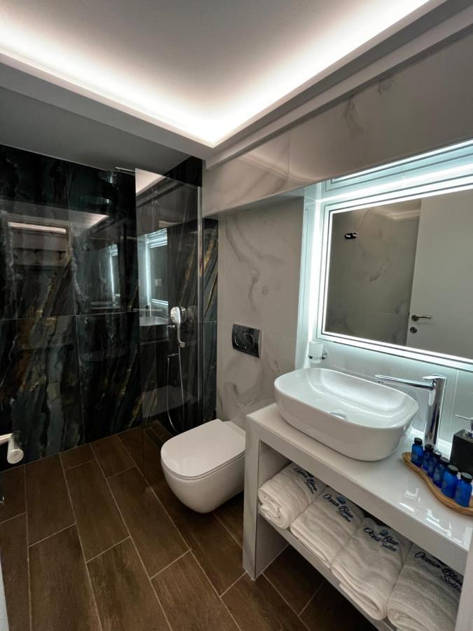 Ocean Blue Suites 伊里斯斯 外观 照片